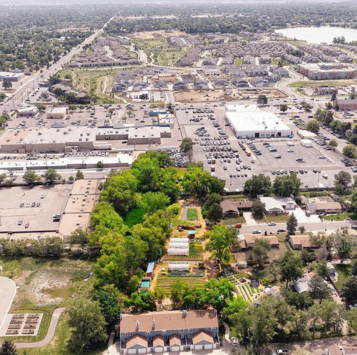 10C8D6DC-3DA3-4C7C-957D-83AD941CC999